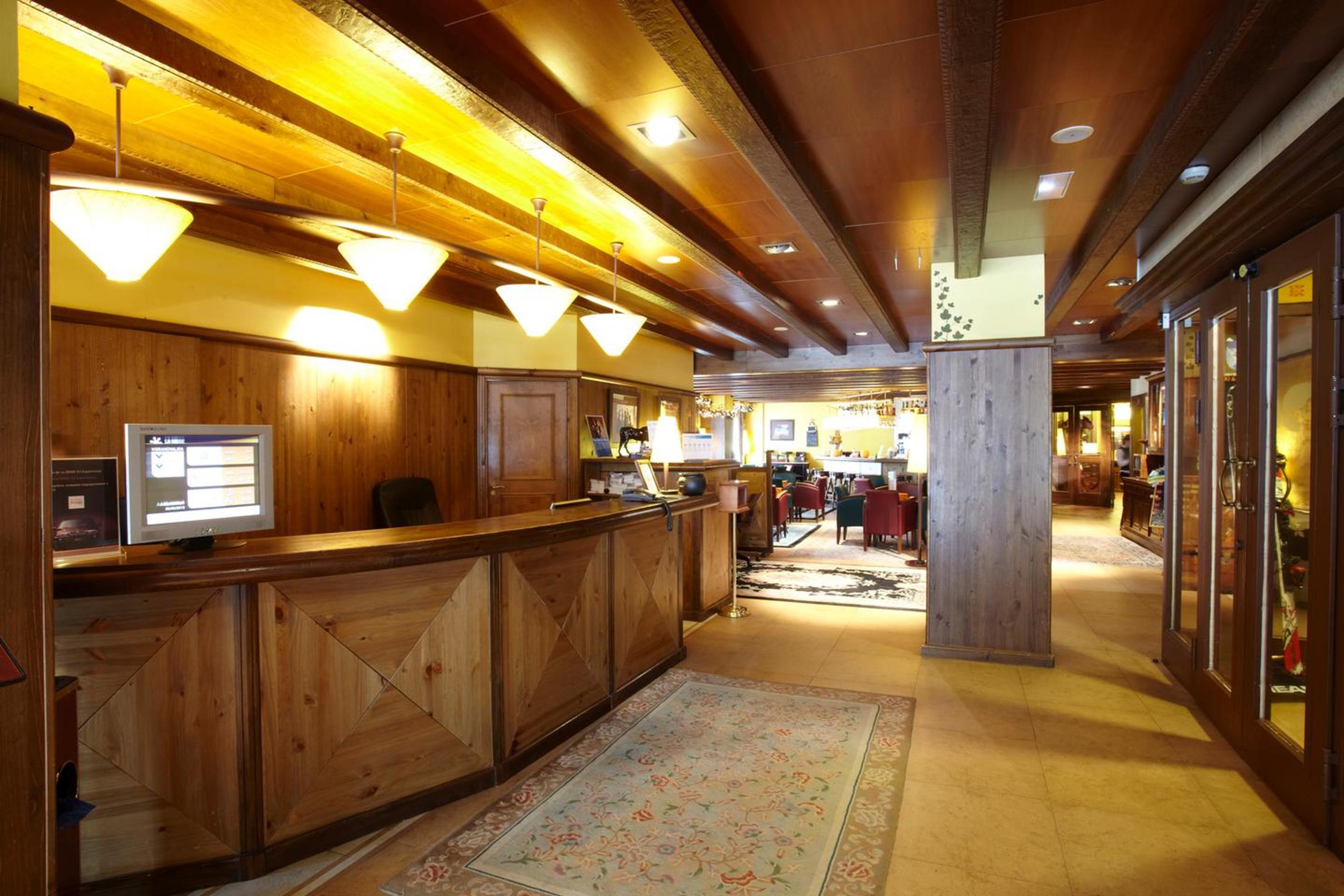 Ski Plaza Hotel & Wellness Canillo Bagian luar foto