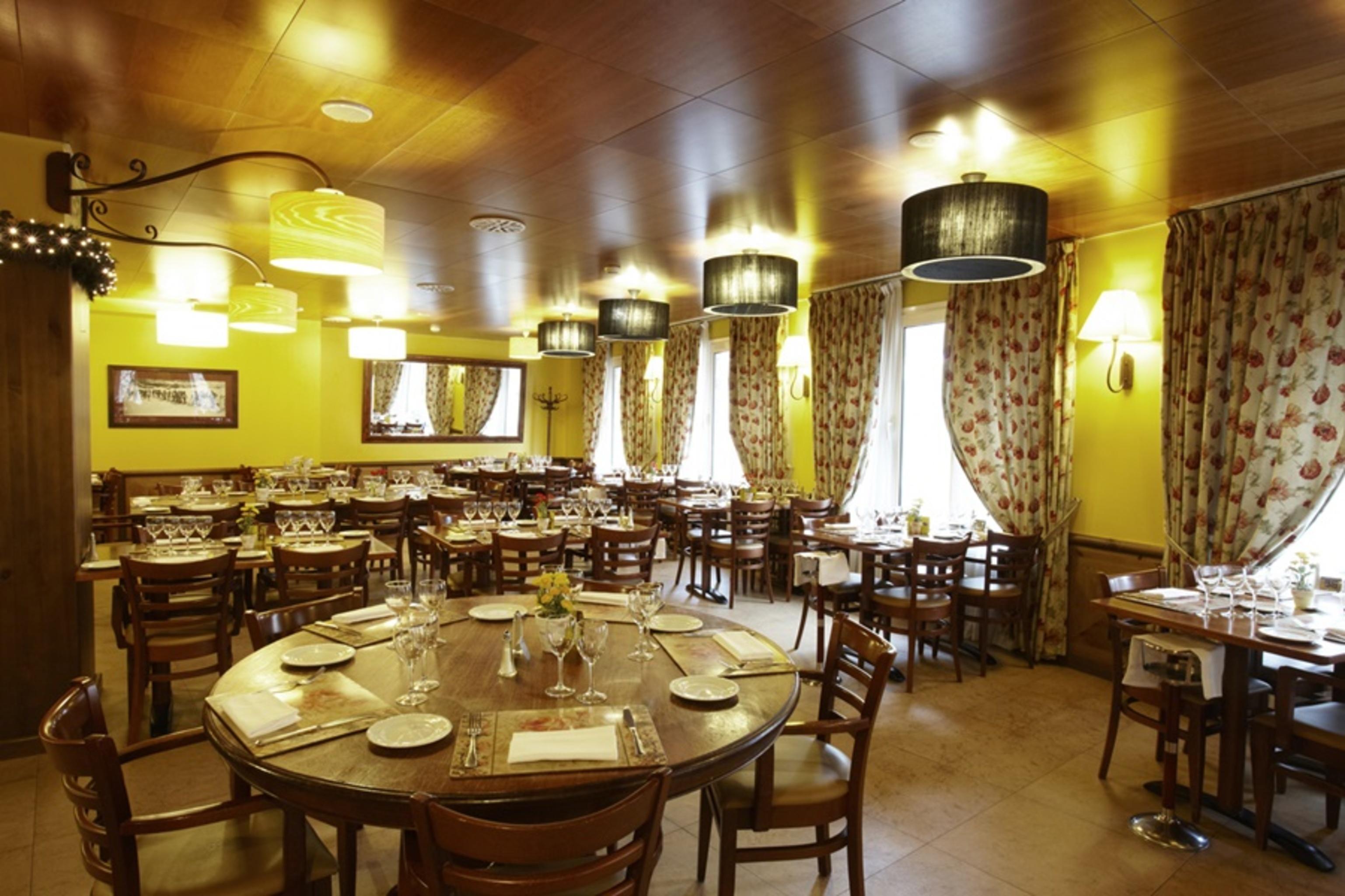 Ski Plaza Hotel & Wellness Canillo Bagian luar foto